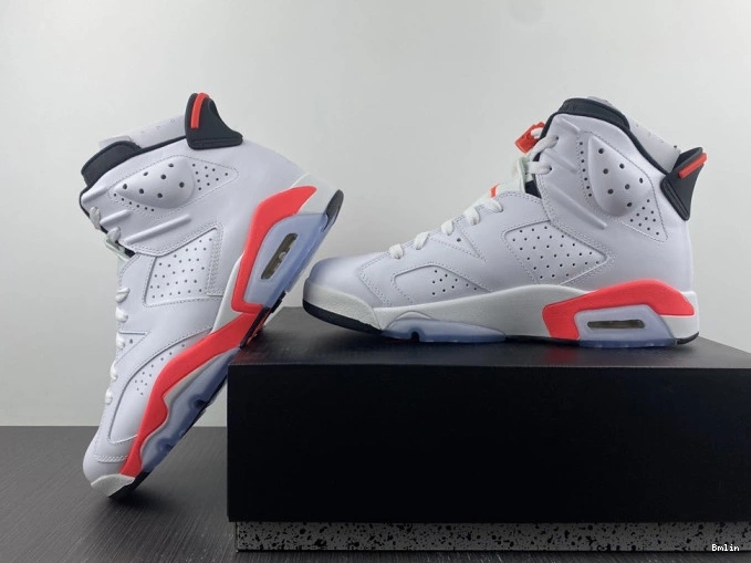Bmlin Shoes White Infrared (2014) Jordan Retro 384664-123 6 0722